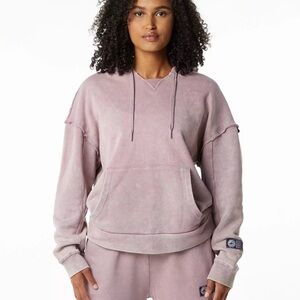 ALPHALETE WOMENS VERY TERRY HOODIE SIZE MEDIUM ROSE QUARTZ WASHED LOOK